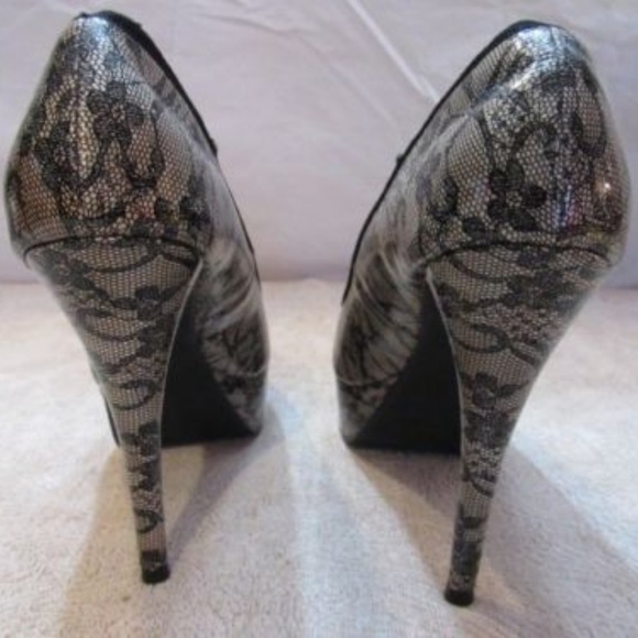 Charlotte Russe Lace Black Platform High Heels Shoe Size 5 - Picture 6 of 6